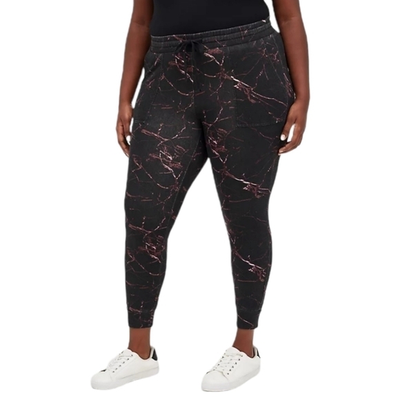 4X - Torrid | CLASSIC FIT JOGGER - ULTRA SOFT FLEECE BLACK MARBLE - Picture 1 of 5